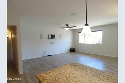 11037 W Meade Drive, Sun City, AZ 85351 - Photo 12