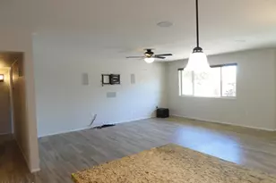 11037 W Meade Dr, Sun City, AZ 85351 - Photo 12