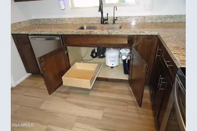 11037 W Meade Drive, Sun City, AZ 85351 - Photo 16