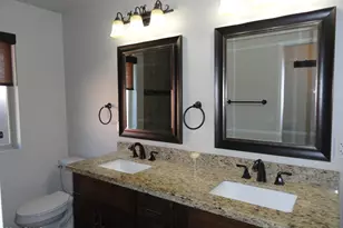 11037 W Meade Dr, Sun City, AZ 85351 - Photo 4