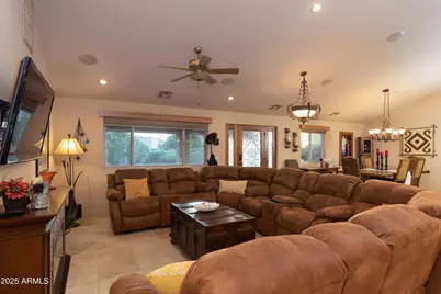 7801 E Davenport Drive, Scottsdale, AZ 85260 - Photo 12