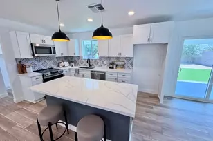 2213 E Janice Wy, Phoenix, AZ 85022 - Photo 10