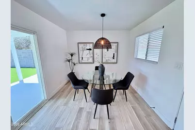 2213 E Janice Way, Phoenix, AZ 85022 - Photo 14