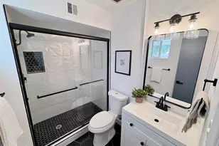 2213 E Janice Wy, Phoenix, AZ 85022 - Photo 18