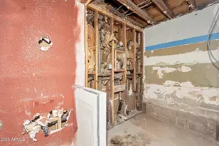 1945 W Van Buren St, Phoenix, AZ 85009 - Photo 20