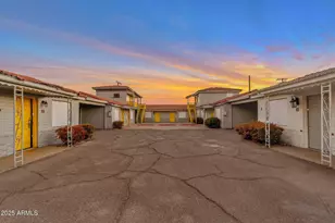 1945 W Van Buren St, Phoenix, AZ 85009 - Photo 2