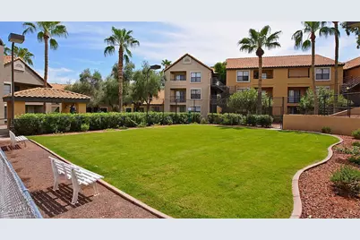 9605 S 48th Street #1A, Phoenix, AZ 85044 - Photo 1