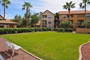 9605 S 48th St, Phoenix, AZ 85044 - Photo 1