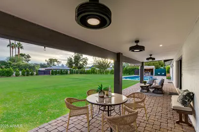 8701 E Highland Avenue, Scottsdale, AZ 85251 - Photo 48