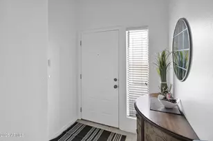 8270 N Hayden Rd, Scottsdale, AZ 85258 - Photo 4