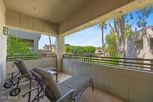 2802 E Camino Acequia Dr, Phoenix, AZ 85016 - Photo 26