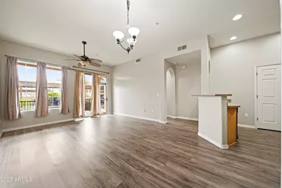 14575 W Mountain View Boulevard #11113, Surprise, AZ 85374 - Photo 10