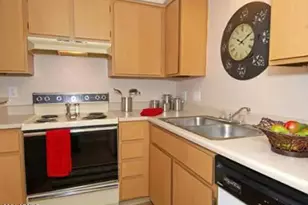 8344 N 67th Ave, Glendale, AZ 85302 - Photo 4