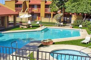 8344 N 67th Ave, Glendale, AZ 85302 - Photo 2