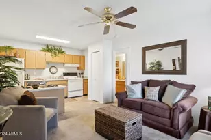 1362 S Vineyard, Mesa, AZ 85210 - Photo 2