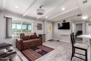 1611 E Villa Rita Dr, Phoenix, AZ 85022 - Photo 8