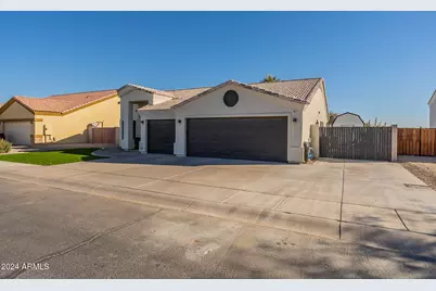 1113 N Cota Lane, Coolidge, AZ 85128 - Photo 1