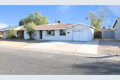 3615 W San Juan Avenue, Phoenix, AZ 85019 - Photo 1