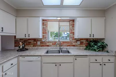 10610 W Saratoga Circle, Sun City, AZ 85351 - Photo 1