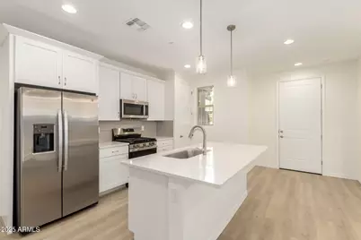 2848 N Evergreen Street, Buckeye, AZ 85396 - Photo 2