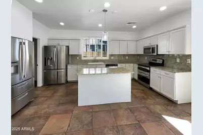 4319 E Vaughn Avenue, Gilbert, AZ 85234 - Photo 6