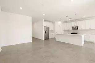22471 W Pontiac Dr, Surprise, AZ 85387 - Photo 10