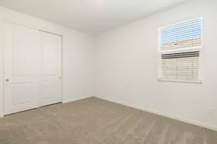 22471 W Pontiac Dr, Surprise, AZ 85387 - Photo 18