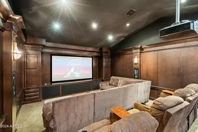 8312 N 50th Street, Paradise Valley, AZ 85253 - Photo 12