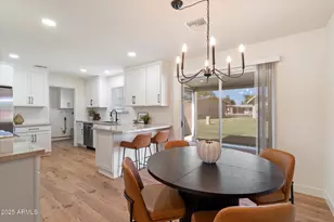 10404 W Audrey Dr, Sun City, AZ 85351 - Photo 8