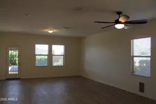 303 W Mammoth Cave Dr, San Tan Valley, AZ 85140 - Photo 18