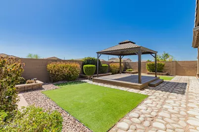 303 W Mammoth Cave Drive, San Tan Valley, AZ 85140 - Photo 8