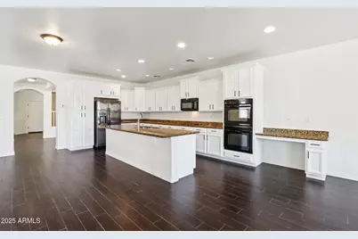 2542 N Riley Road, Buckeye, AZ 85396 - Photo 10