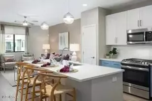 777 E Stella Ln, Phoenix, AZ 85014 - Photo 2