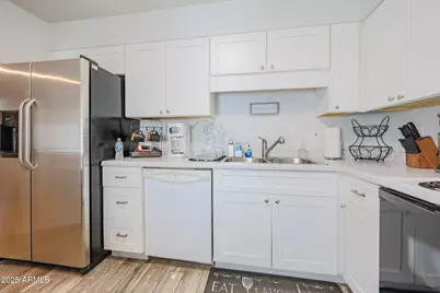 9465 N 92nd Street #111, Scottsdale, AZ 85258 - Photo 6