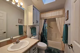 650 N Hawes Rd, Mesa, AZ 85207 - Photo 24