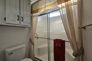 650 N Hawes Rd, Mesa, AZ 85207 - Photo 28