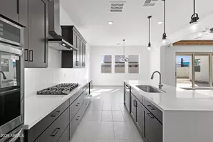 7577 W Evans Dr, Peoria, AZ 85381 - Photo 4