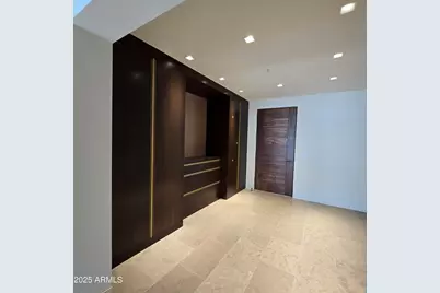 6587 N Palmeraie Boulevard #2022, Paradise Valley, AZ 85253 - Photo 4