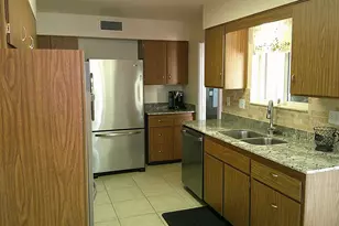 10731 W Mission Ln, Sun City, AZ 85351 - Photo 16