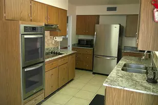 10731 W Mission Ln, Sun City, AZ 85351 - Photo 14