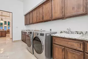 311 E Wexford Cove, Phoenix, AZ 85020 - Photo 36