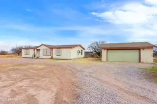 9247 S El Thuma Real, Hereford, AZ 85615 - Photo 4