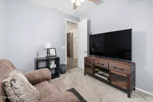 18406 W Sunbelt Dr, Surprise, AZ 85374 - Photo 16