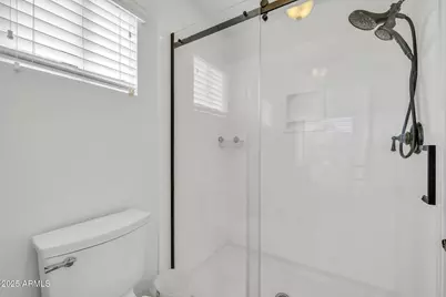 20219 N 33rd Place, Phoenix, AZ 85050 - Photo 22