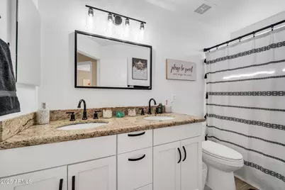 20219 N 33rd Place, Phoenix, AZ 85050 - Photo 26