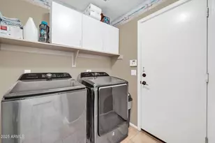 20219 N 33rd Pl, Phoenix, AZ 85050 - Photo 32