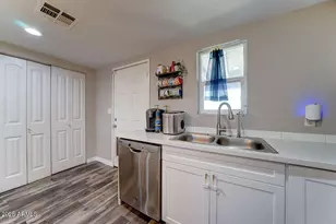 1926 E Adams St, Phoenix, AZ 85034 - Photo 6