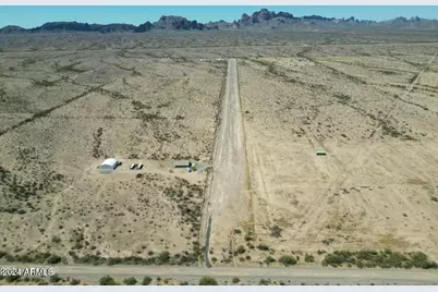 546Xx W Sunland Avenue #2, Tonopah, AZ 85354 - Photo 4