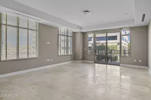 2211 E Camelback Rd, Phoenix, AZ 85016 - Photo 16