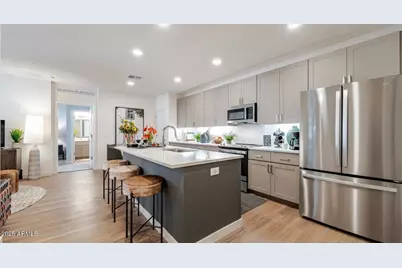 5885 S 32nd Street #B1, Phoenix, AZ 85040 - Photo 1
